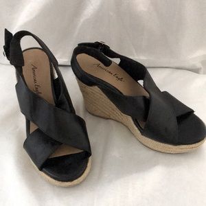 American eagle wedge sandals